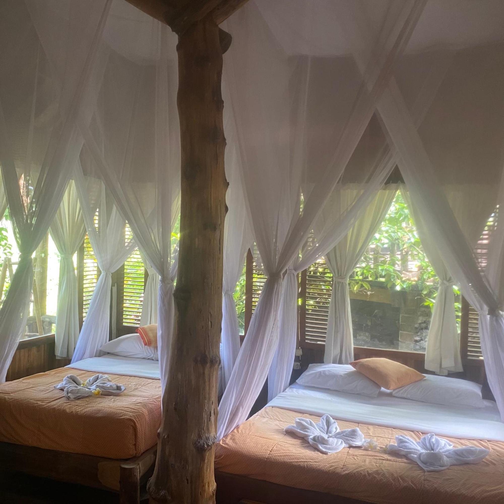 Omunity Bali Hotel Singaraja Eksteriør billede