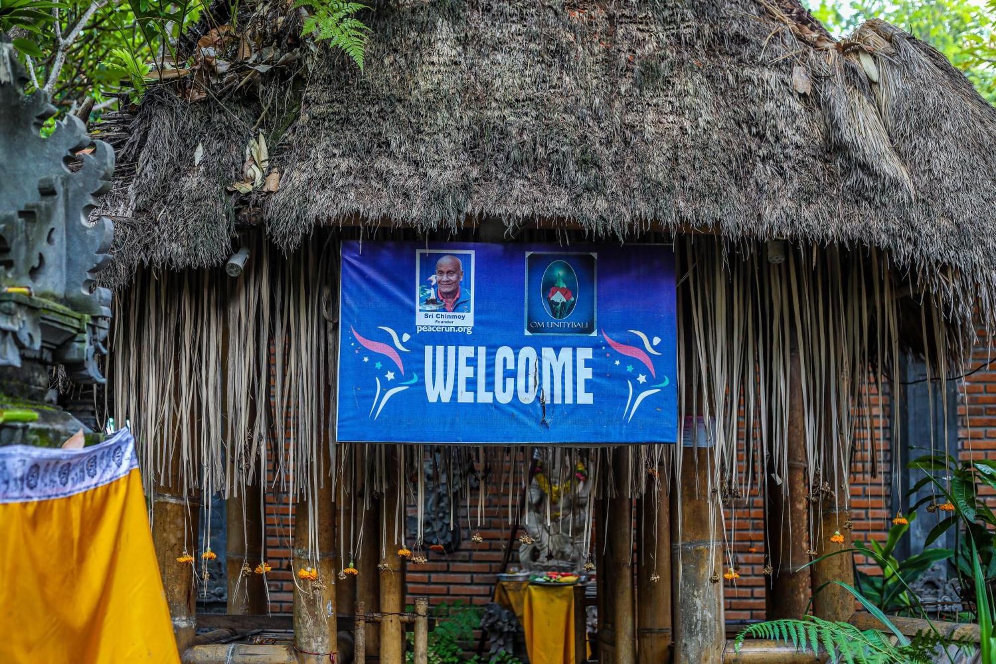 Omunity Bali Hotel Singaraja Eksteriør billede