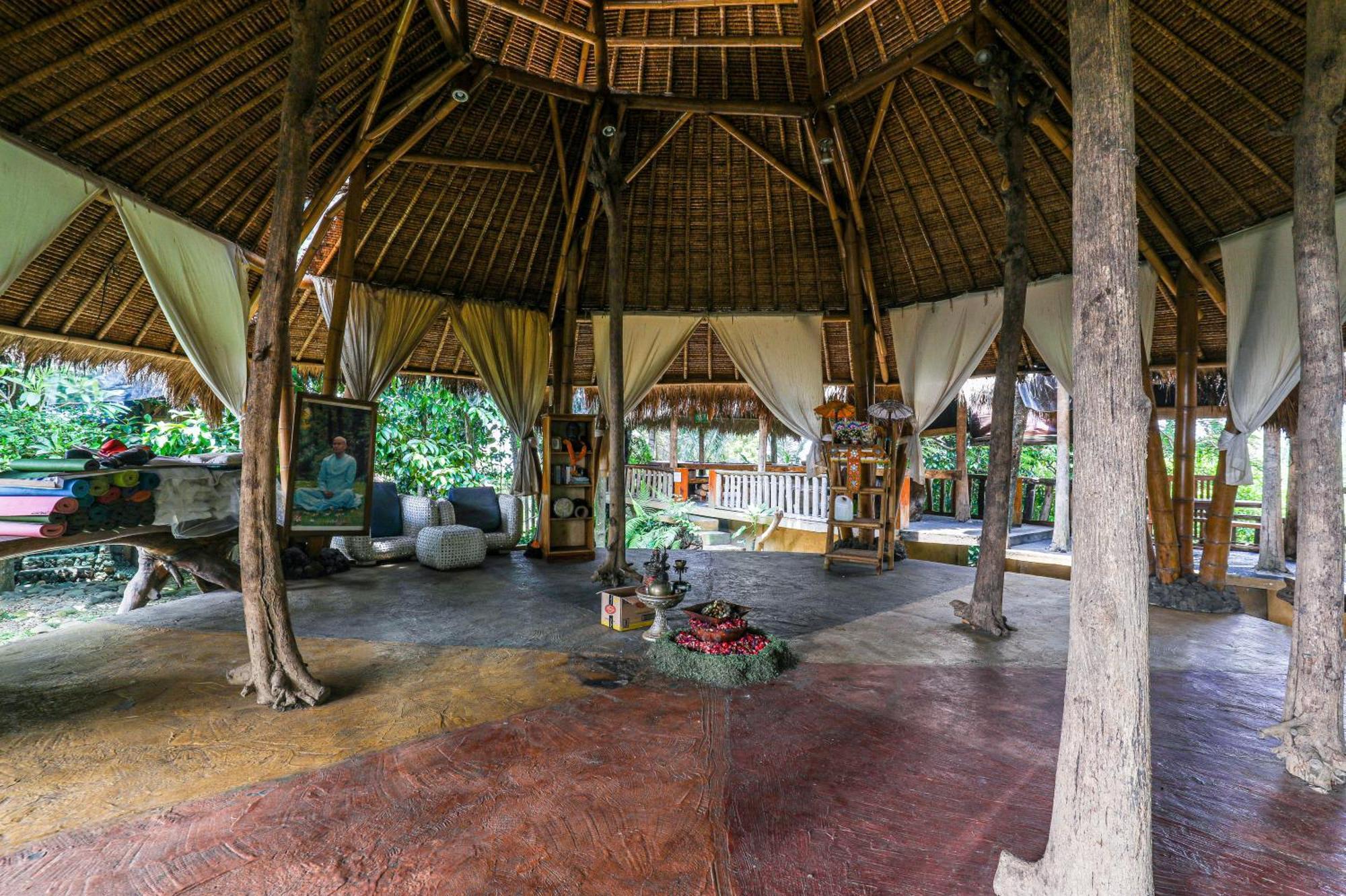 Omunity Bali Hotel Singaraja Eksteriør billede