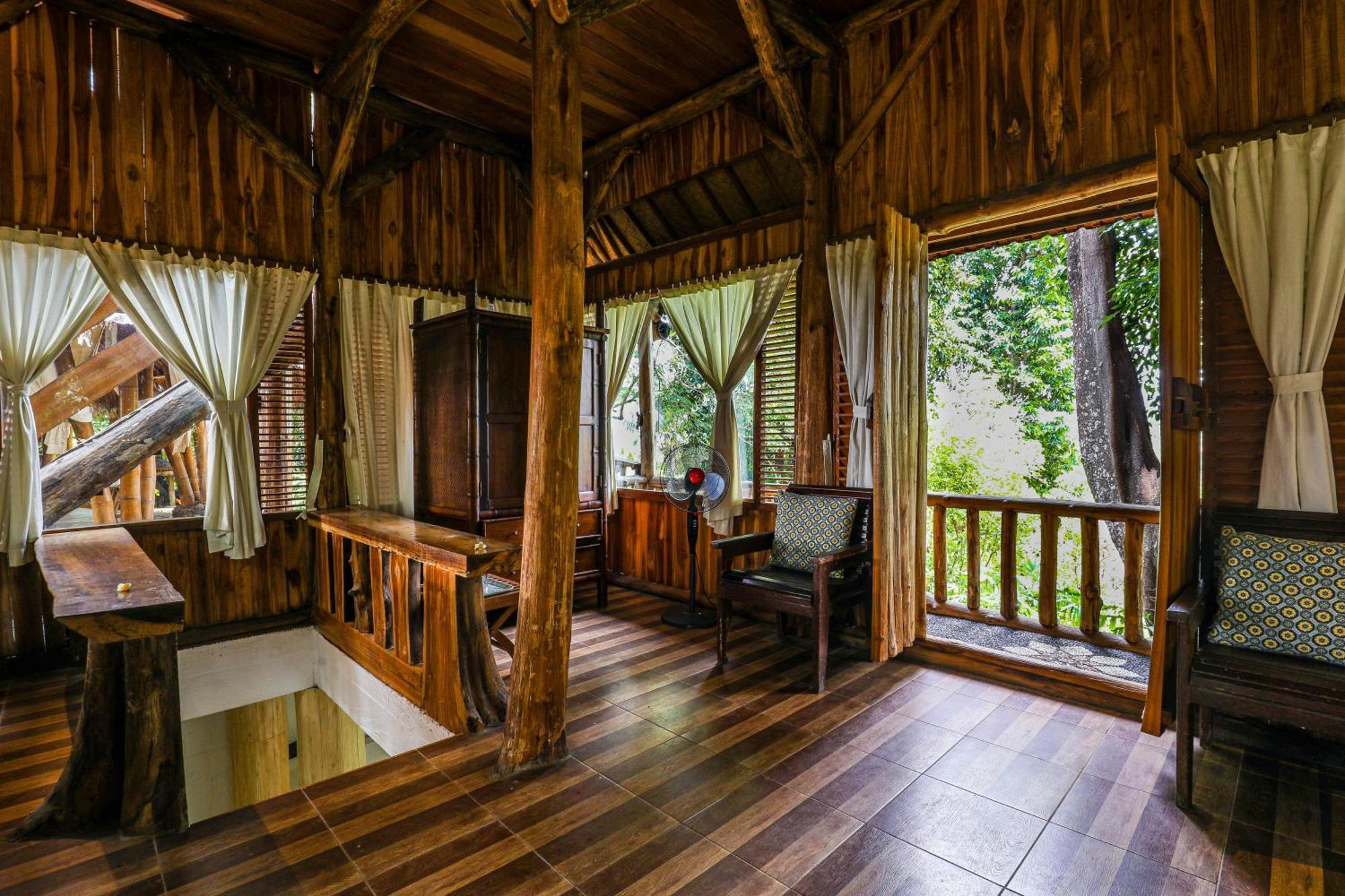 Omunity Bali Hotel Singaraja Eksteriør billede
