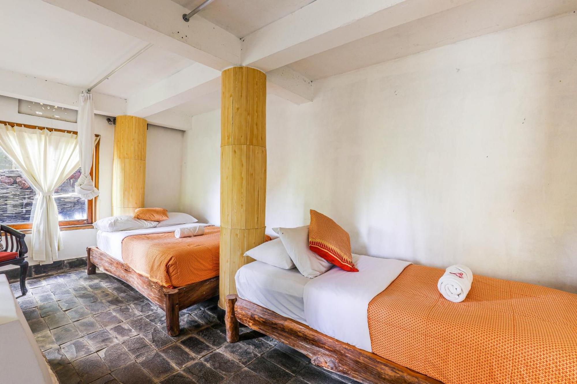 Omunity Bali Hotel Singaraja Eksteriør billede